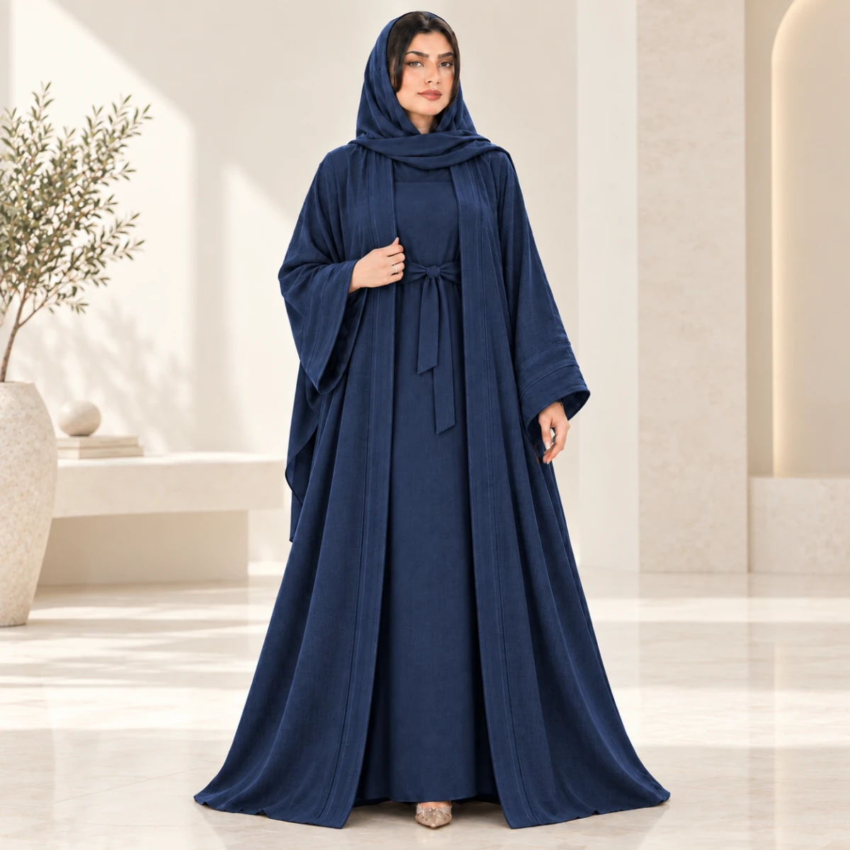 عباية مفتوحة مع حزام
